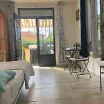 Tres Beau Lumineux Dans Avec Piscine * ז'ואן-לה-פינס
