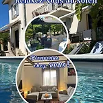 דירה Tres Beau Lumineux Dans Avec Piscine ז'ואן-לה-פינס