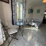 2p Dans Appartement