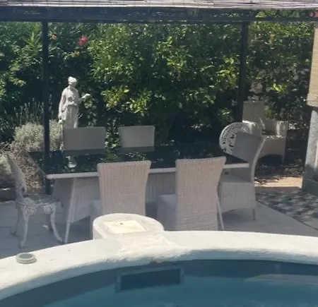 Tres Beau Lumineux Dans Avec Piscine شقة *