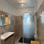 Tres Beau Lumineux Dans Avec Piscine Apartment Juan-les-Pins