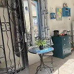 Tres Beau Lumineux Dans Avec Piscine Апартаменты *