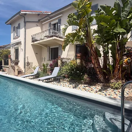 Tres Beau Lumineux Dans Avec Piscine Appartement Juan-les-Pins
