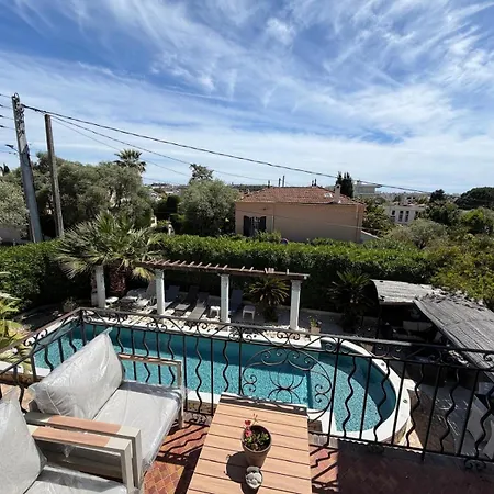 2p Dans Juan-les-Pins